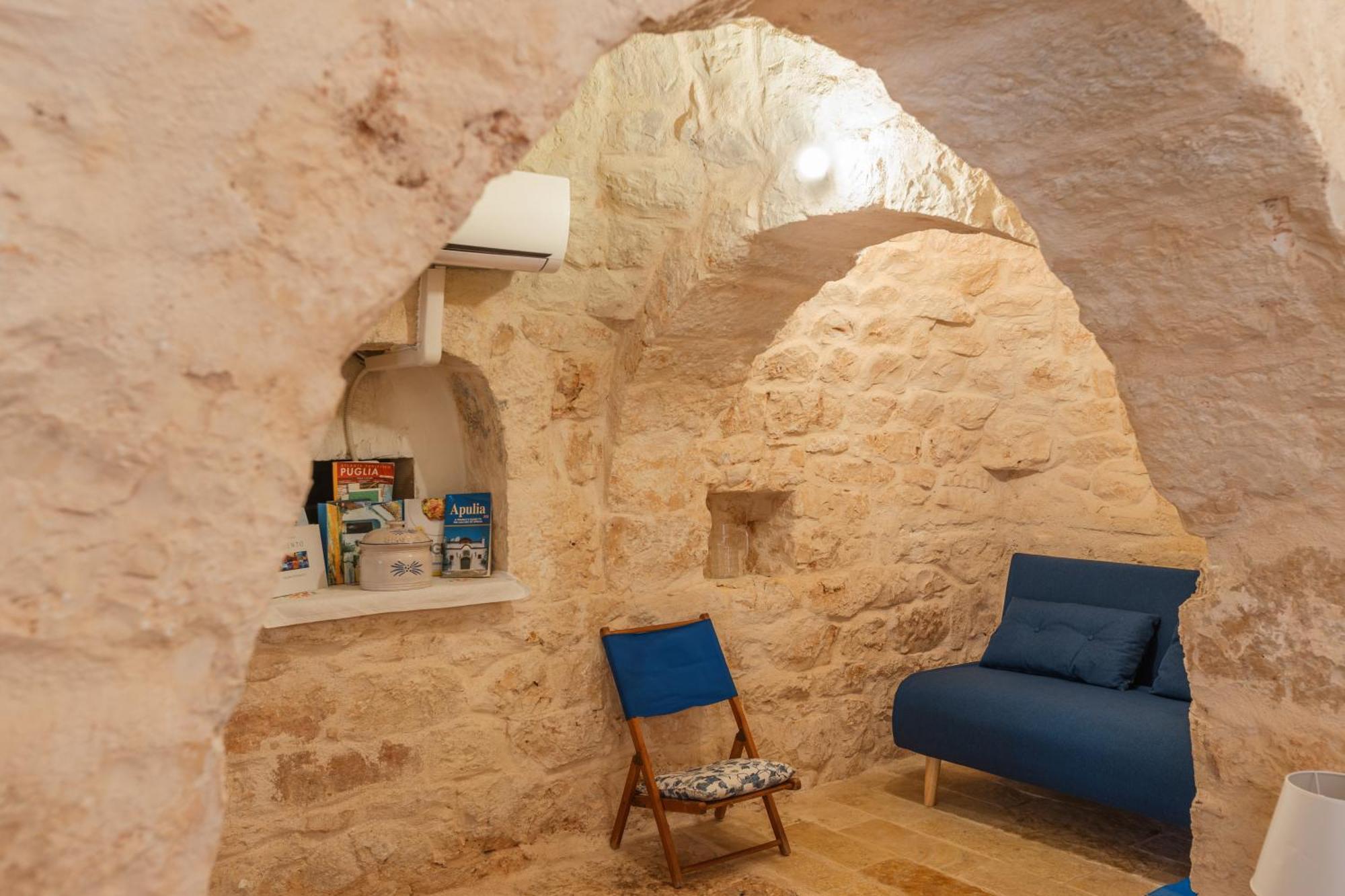 Apartamento Trullo Tarantini Con Piscina Privata Latiano Exterior foto