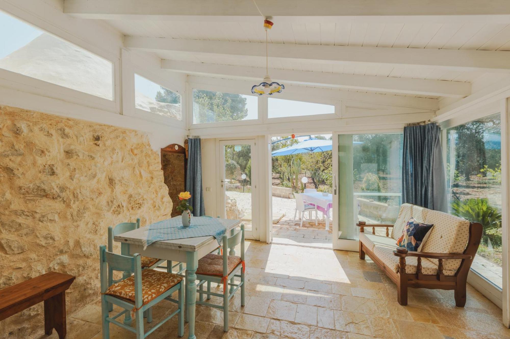Apartamento Trullo Tarantini Con Piscina Privata Latiano Exterior foto