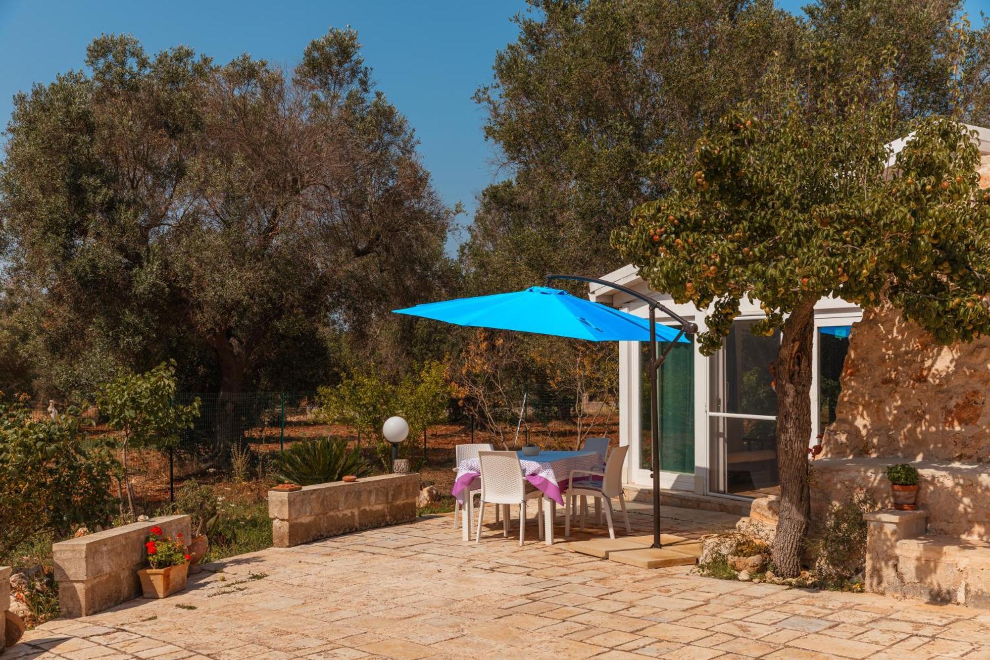 Apartamento Trullo Tarantini Con Piscina Privata Latiano Exterior foto