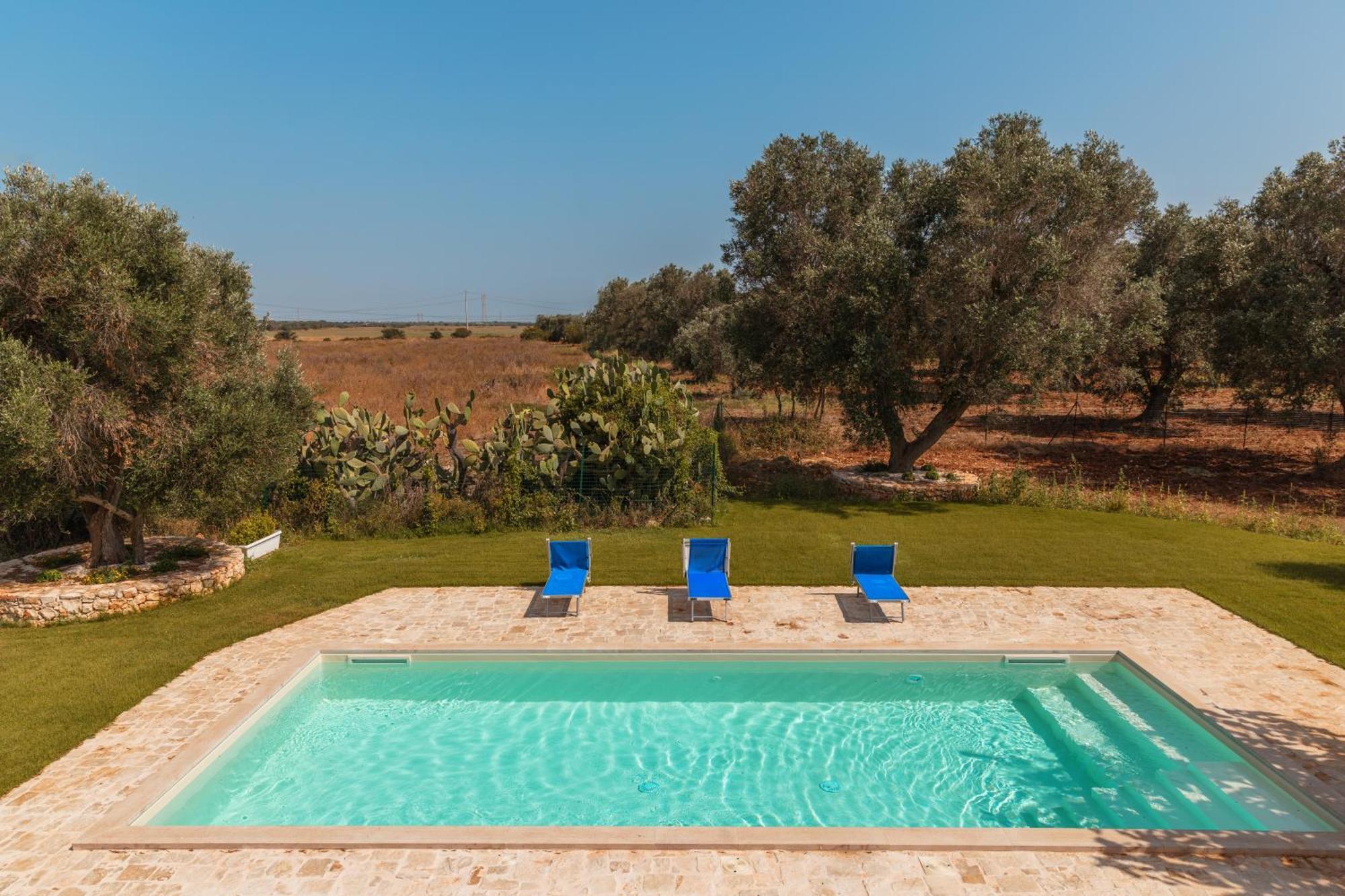 Apartamento Trullo Tarantini Con Piscina Privata Latiano Exterior foto