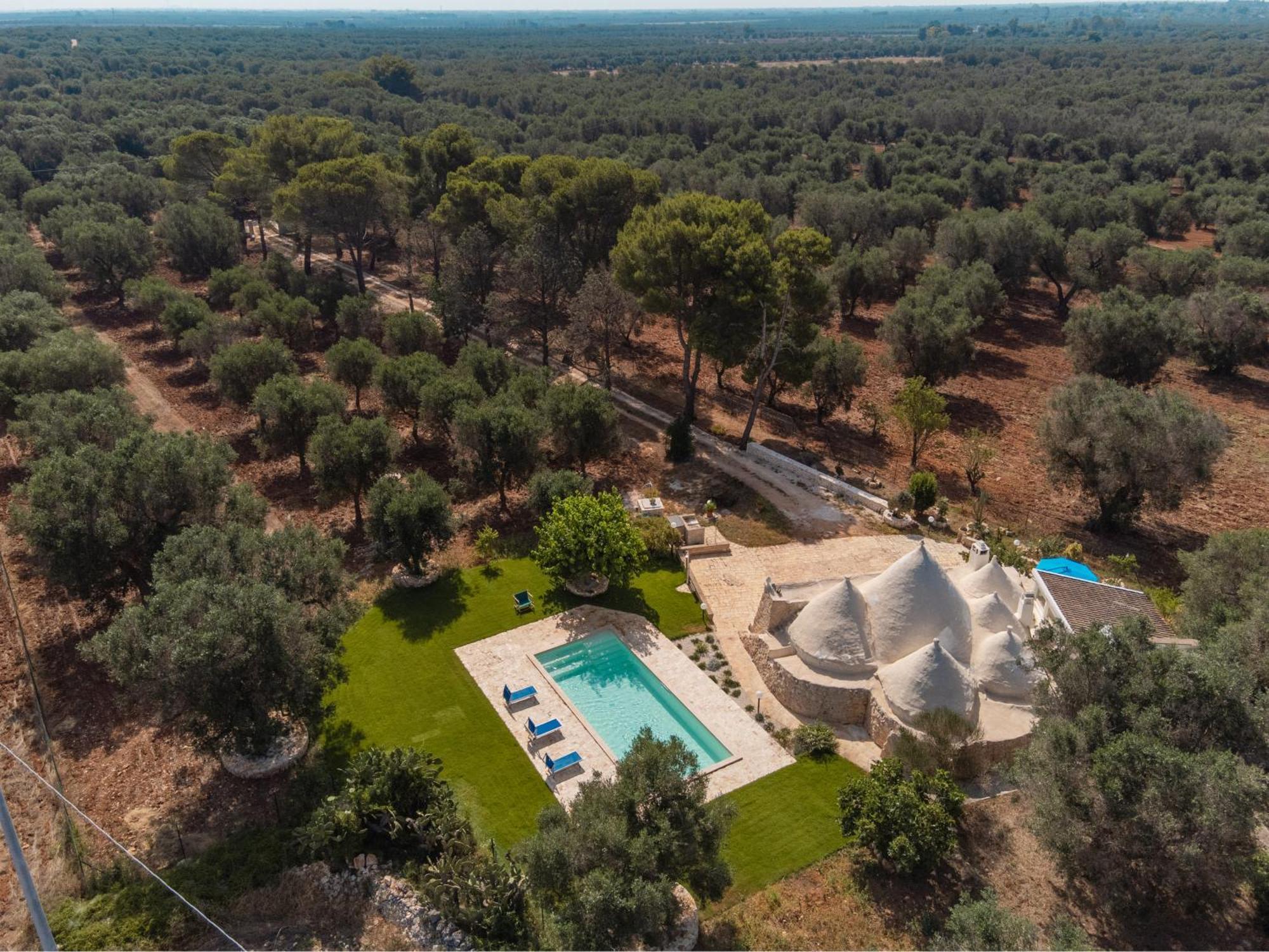 Apartamento Trullo Tarantini Con Piscina Privata Latiano Exterior foto