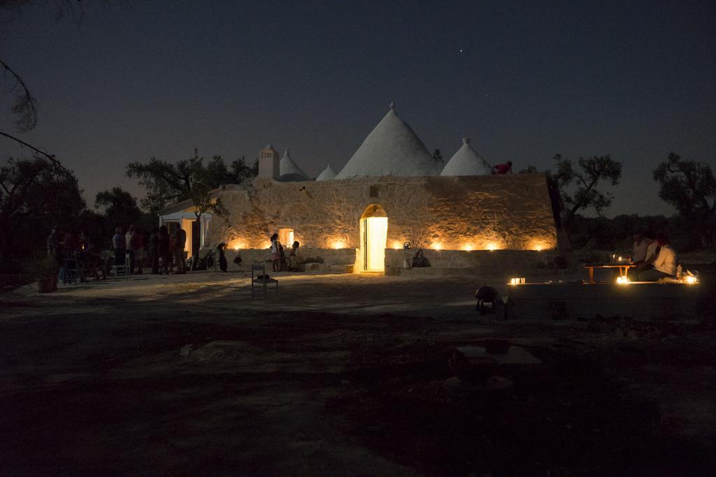Apartamento Trullo Tarantini Con Piscina Privata Latiano Exterior foto